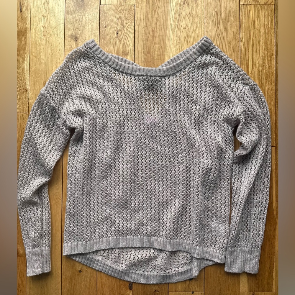 Pink Lily Off-the-Shoulder Light Gray Pink Sweater Women’s Small NWOT